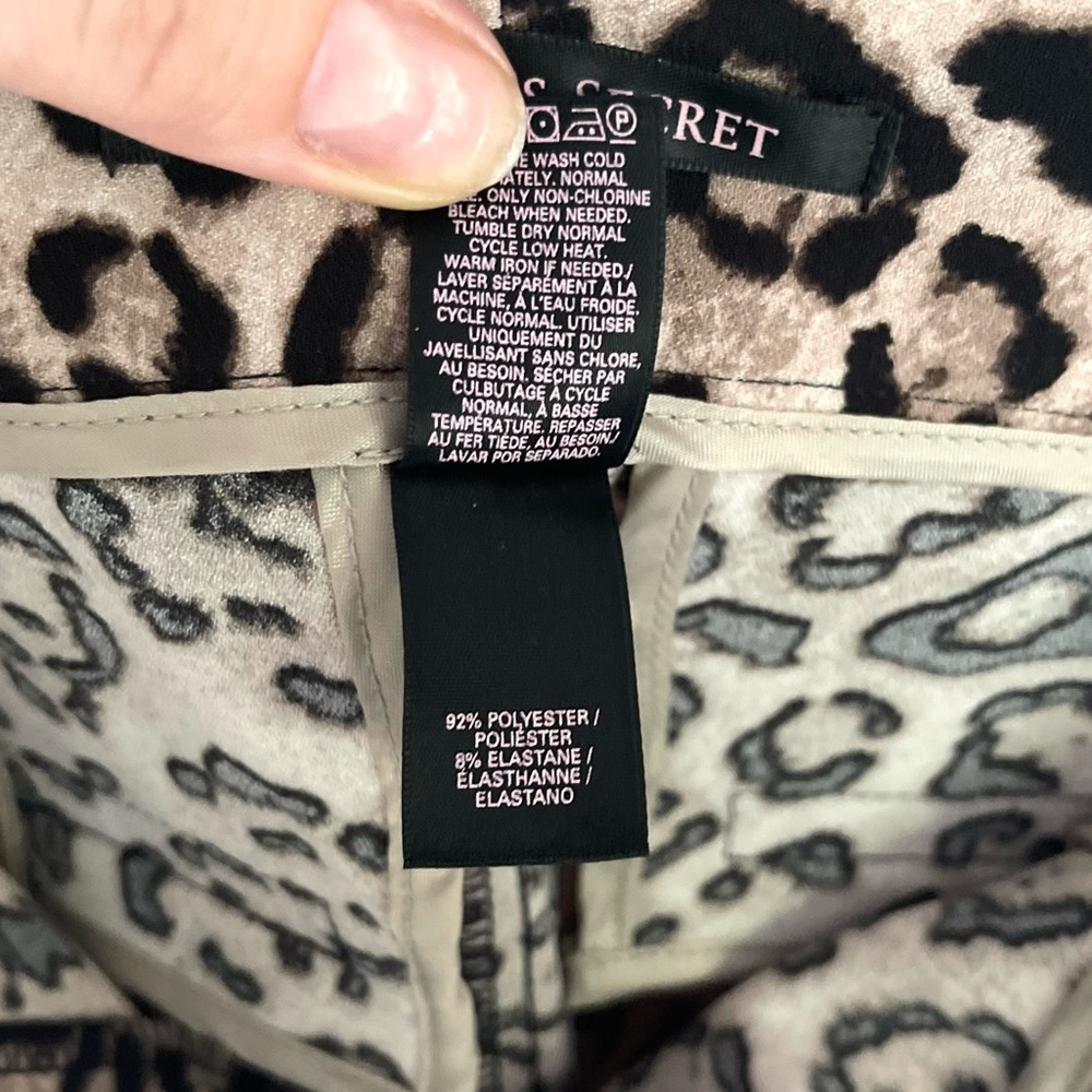 Victoria’s Secret leopard print pants. - Picture 6 of 9